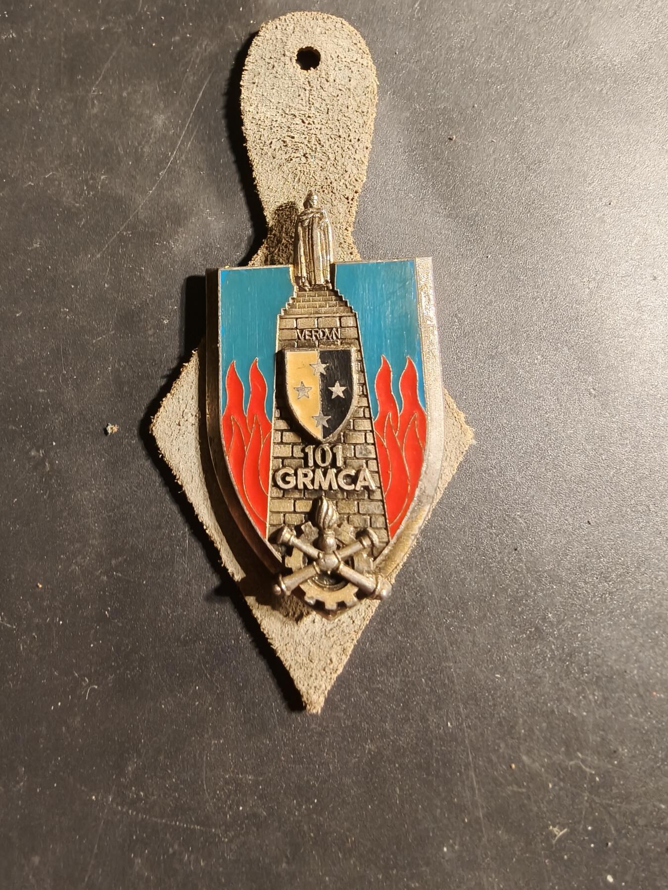 老王徽章第169期 法国陆军第101军级维修大队证章