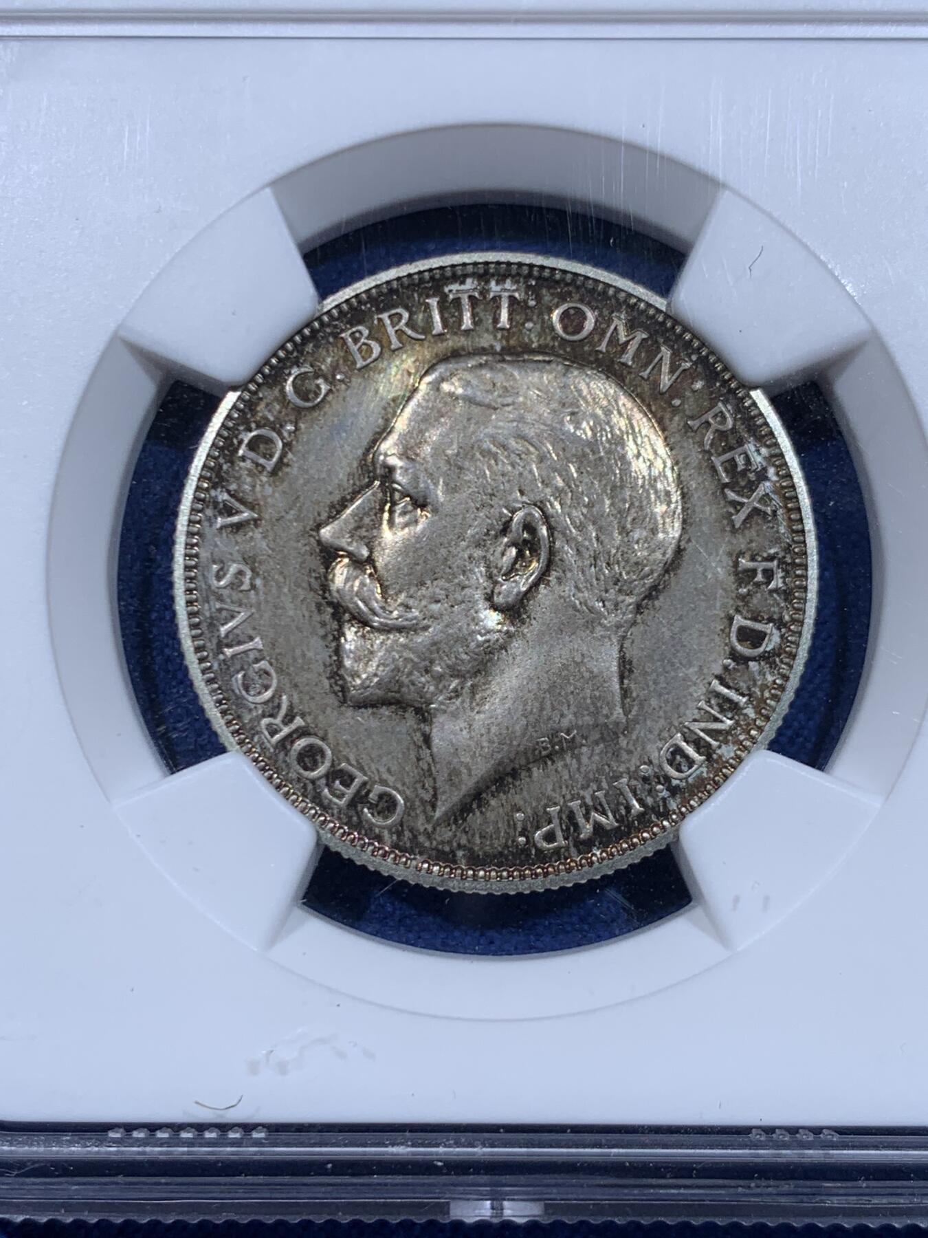 《竞宝斋》第447场 周日，周一，2场连拍 （全场包邮） NGC PF67 英国 1911年 乔治五世精制1弗洛林银币 英系经典品种，镜面效果好，尤其背面，黄绿包浆，少见彩系，非常漂亮