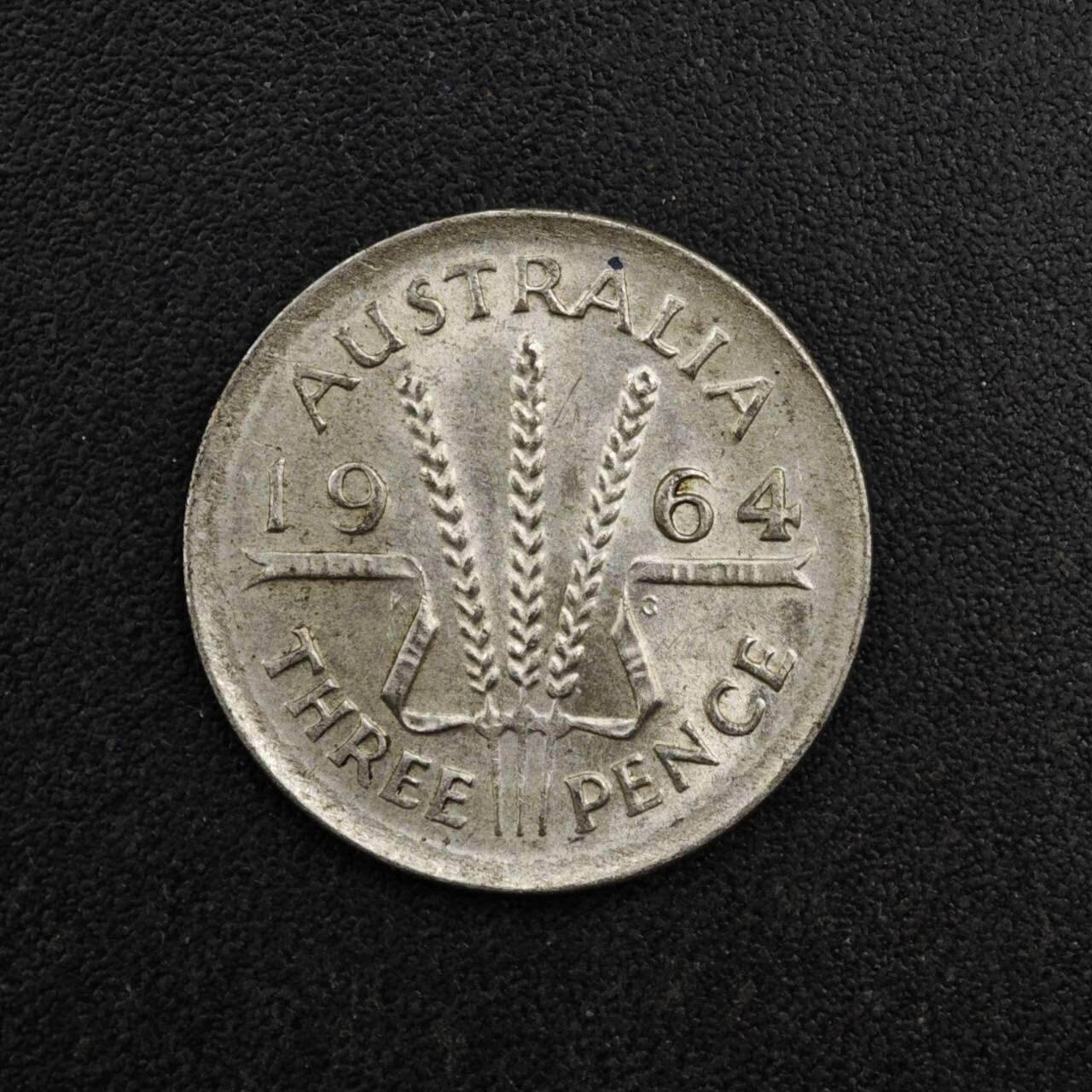 【淘币小摊】实时拍第八百二十七拍   散币场   满百包邮可预留二周 每周一统一发货   澳大利亚1964年伊丽莎白二世3便士银币