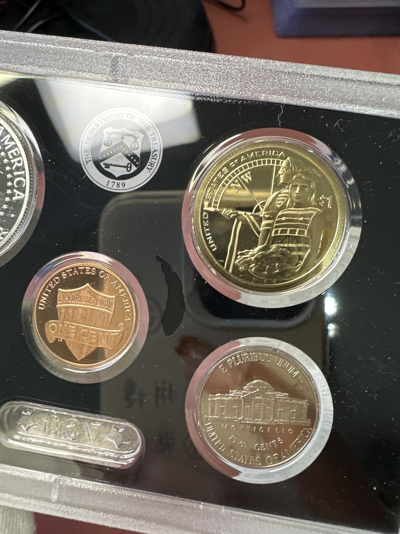 12.25银币、套币、精制币专场