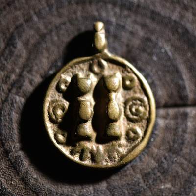 【良泉】【元旦直播场】1月1日晚19.30点开拍！208组西方古代钱币、日本朝鲜花钱 - 12.32克，李朝時代【朝鲜·花钱】雙童銭．四圏星，子孙昌盛，花钱