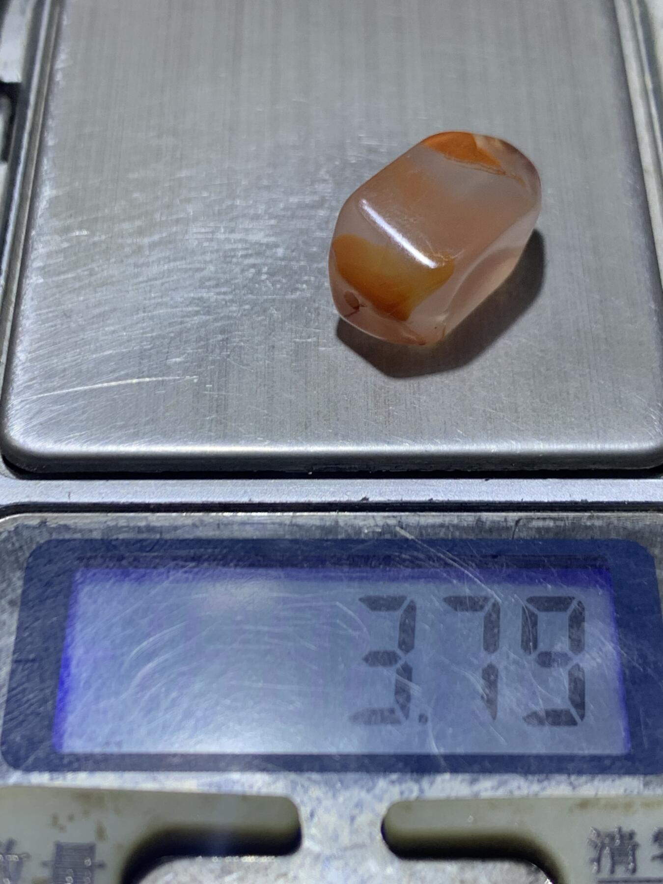 川料南红玛瑙荔枝冻飘柿子红通货随形四棱珠一颗！