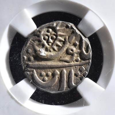 【良泉】【元旦直播场】1月1日晚19.30点开拍！208组西方古代钱币、日本朝鲜花钱 - 11.2克，公元1866年【印度土邦】“太阳脸”印多尔邦，回历1280年，1卢比银币