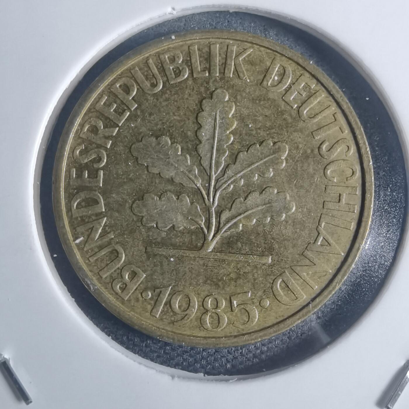 沼泽如烟--第932场 德国1985年10芬尼