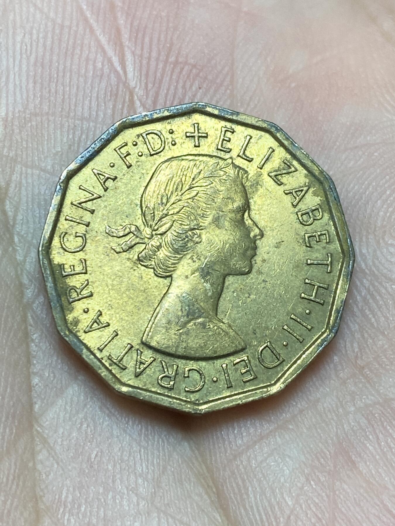 2025年第一百三十六场(总第一百六十二场）外国好品纸夹散币场(免佣金)