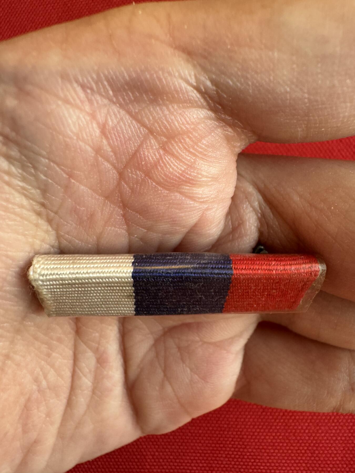 五哥徽章群   14号周日晚上八点4群联拍 略章