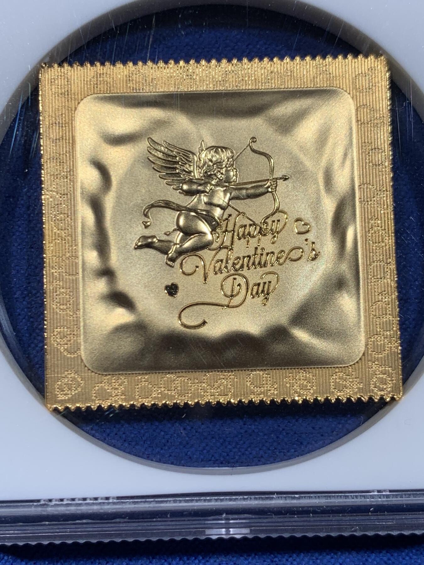 《竞宝斋》第447场 周日，周一，2场连拍 （全场包邮） NGC MS70 中国2021年情人节纪念镀金铜章 满分佳品