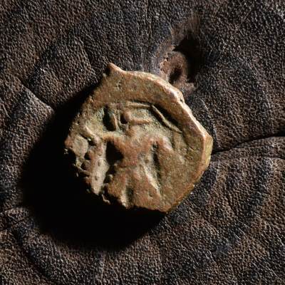 【良泉】【元旦直播场】1月1日晚19.30点开拍！208组西方古代钱币、日本朝鲜花钱 - 公元3-4世纪【大月氏国】寄多罗王朝，铜币，4.38克