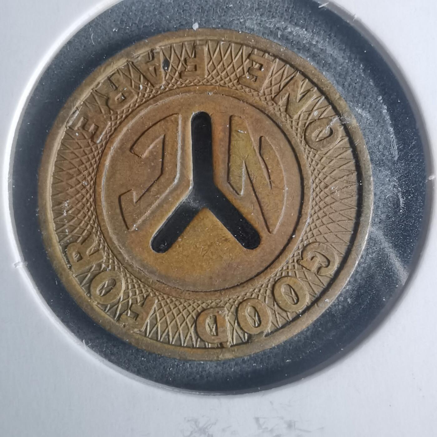 沼泽如烟--第931场 代币