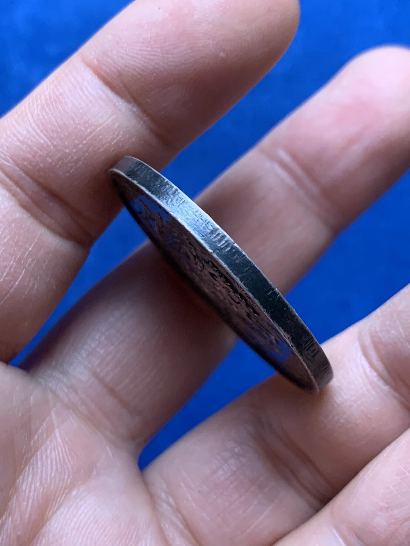 《竞宝斋》第447场 周日，周一，2场连拍 （全场包邮） 法国1864年勒阿弗尔海事保险委员会纪念银章 18.9克 36.1mm 蜜蜂银标