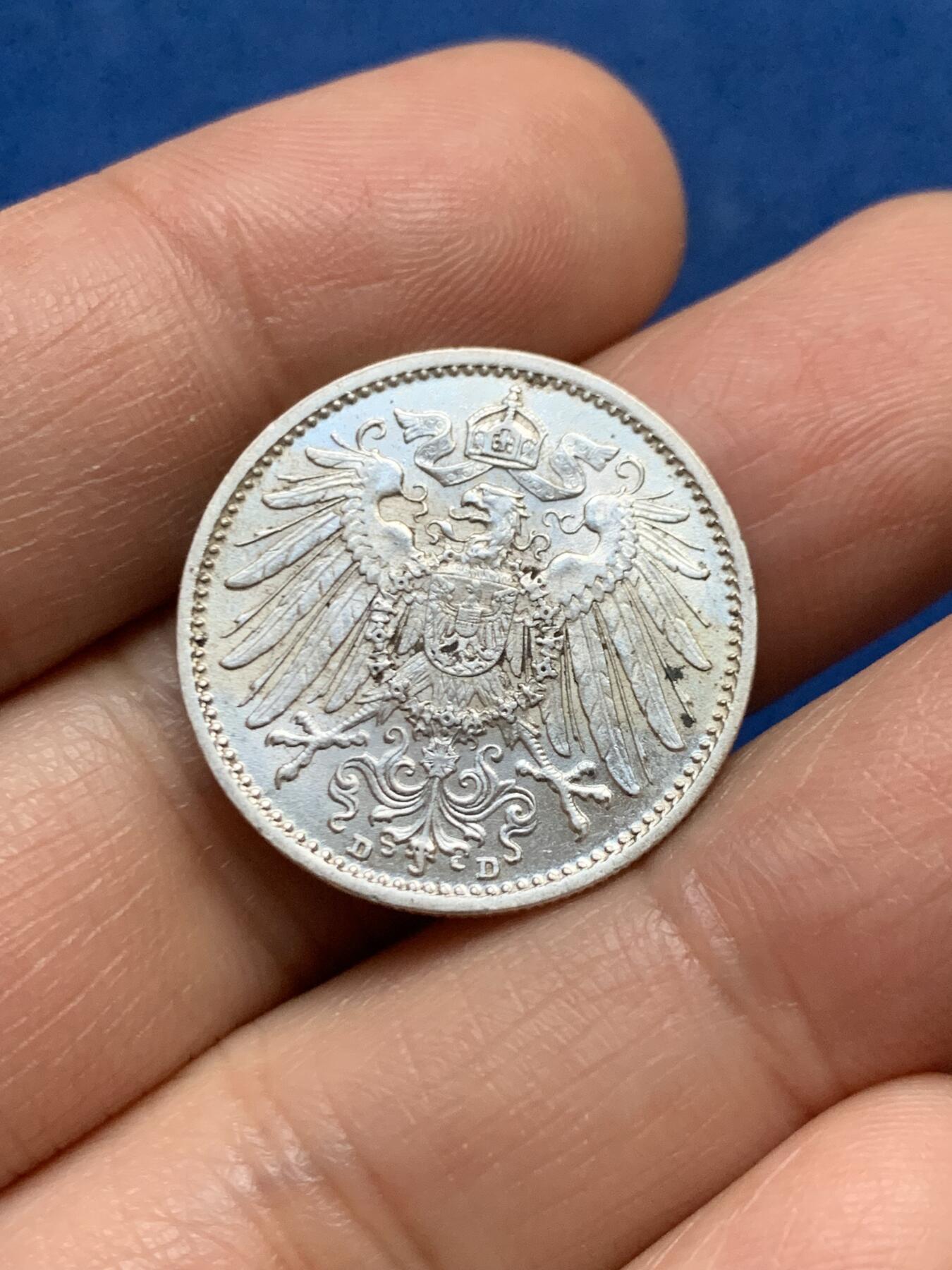 《竞宝斋》第447场 周日，周一，2场连拍 （全场包邮） 德国 1914年 一马克 银币 A厂标