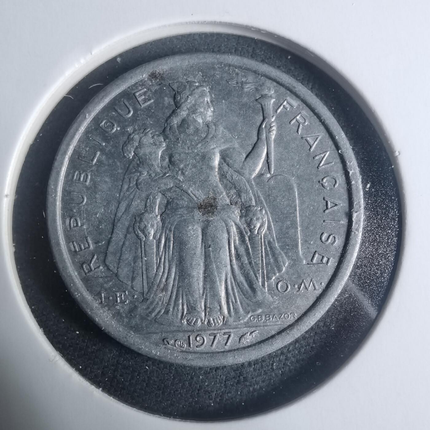 沼泽如烟--第931场 法属波利尼西亚1977年1法郎