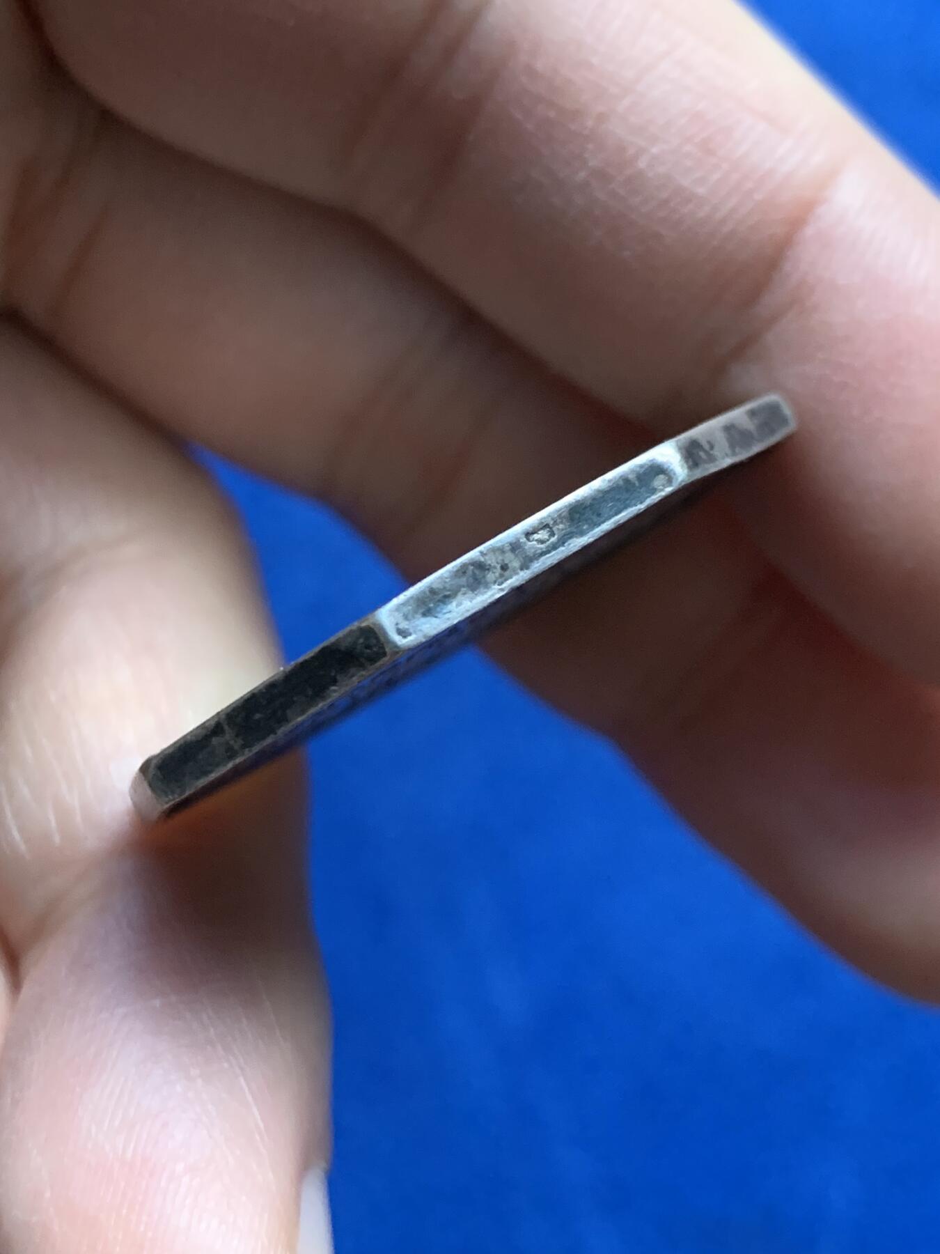 《竞宝斋》第447场 周日，周一，2场连拍 （全场包邮） 法国勒阿弗尔商会八角形银质代币 14.85克 32.4mm 野猪头