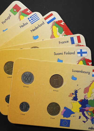 修遠堂世界钱币第九十七期 - 欧洲套币6套 其中法国缺1枚