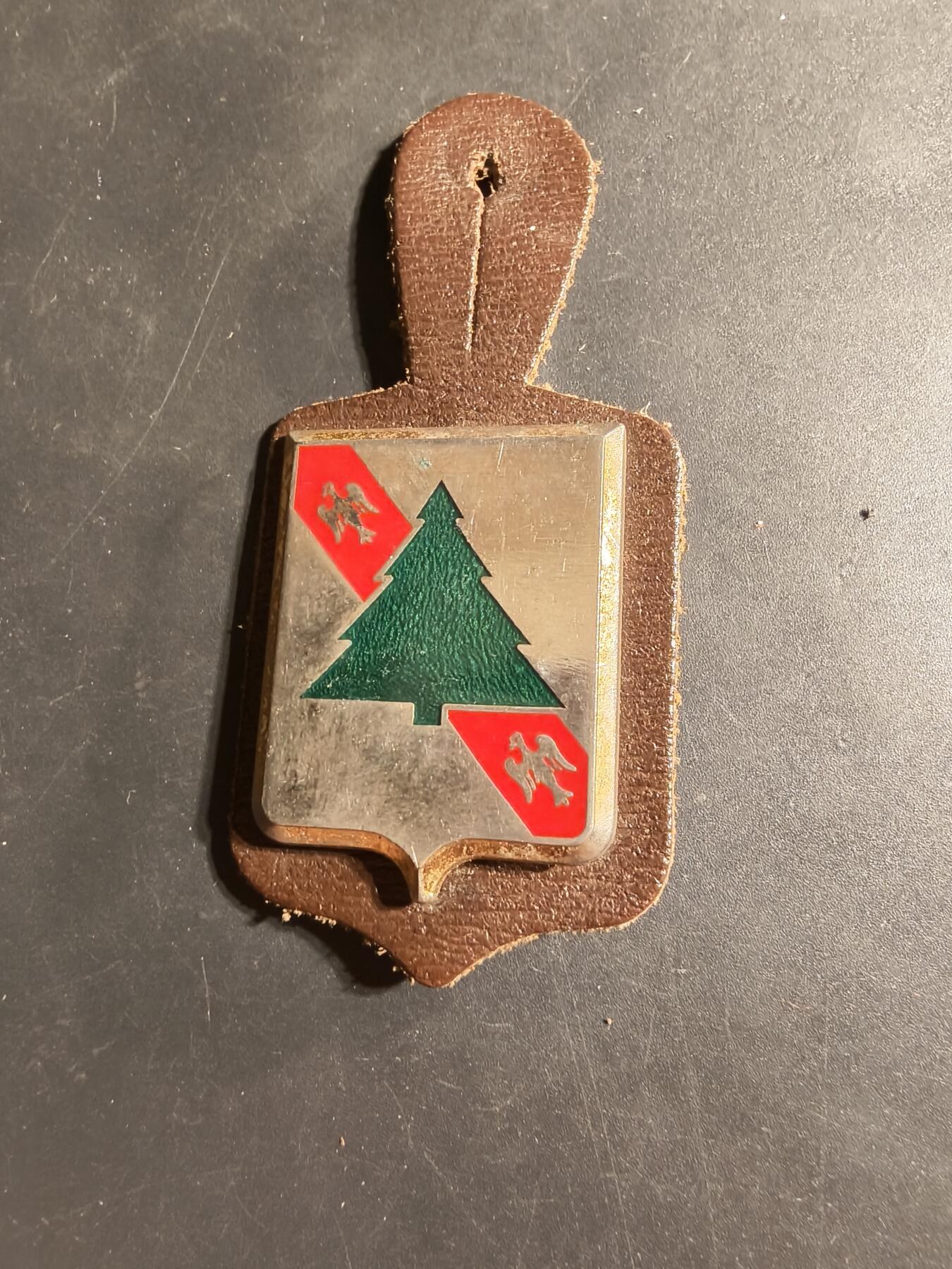 老王徽章第169期 法国陆军第4步兵师证章