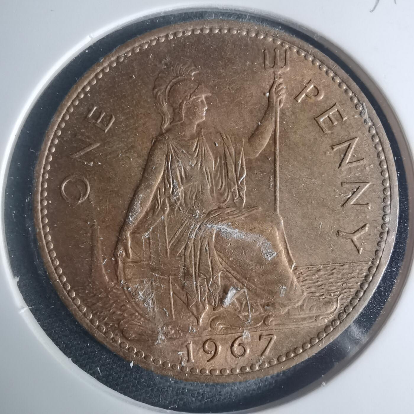 沼泽如烟--第931场 英国1967年1便士