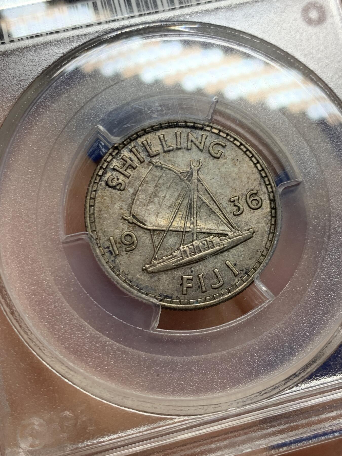 《竞宝斋》第447场 周日，周一，2场连拍 （全场包邮） PCGS AU55 英属斐济1936年乔治五世1先令银币，淡淡包浆，值得拥有，英属小众品种