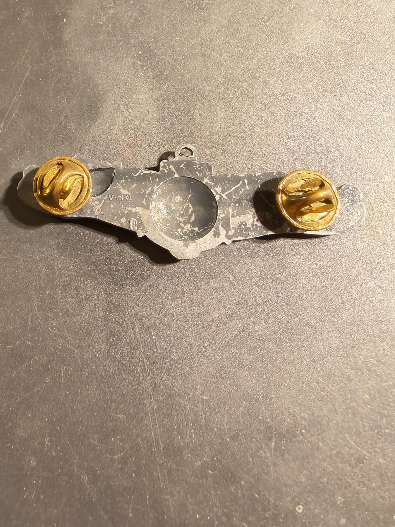 老王徽章第169期 美国海军士兵信息优势战证章      带厂标