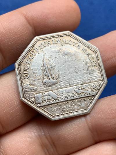 《竞宝斋》第447场 周日，周一，2场连拍 （全场包邮） - 法国1775年路易十六马赛港口景观八角银章，原铸无边铭，早期八角少见，33.3mm，16.85克