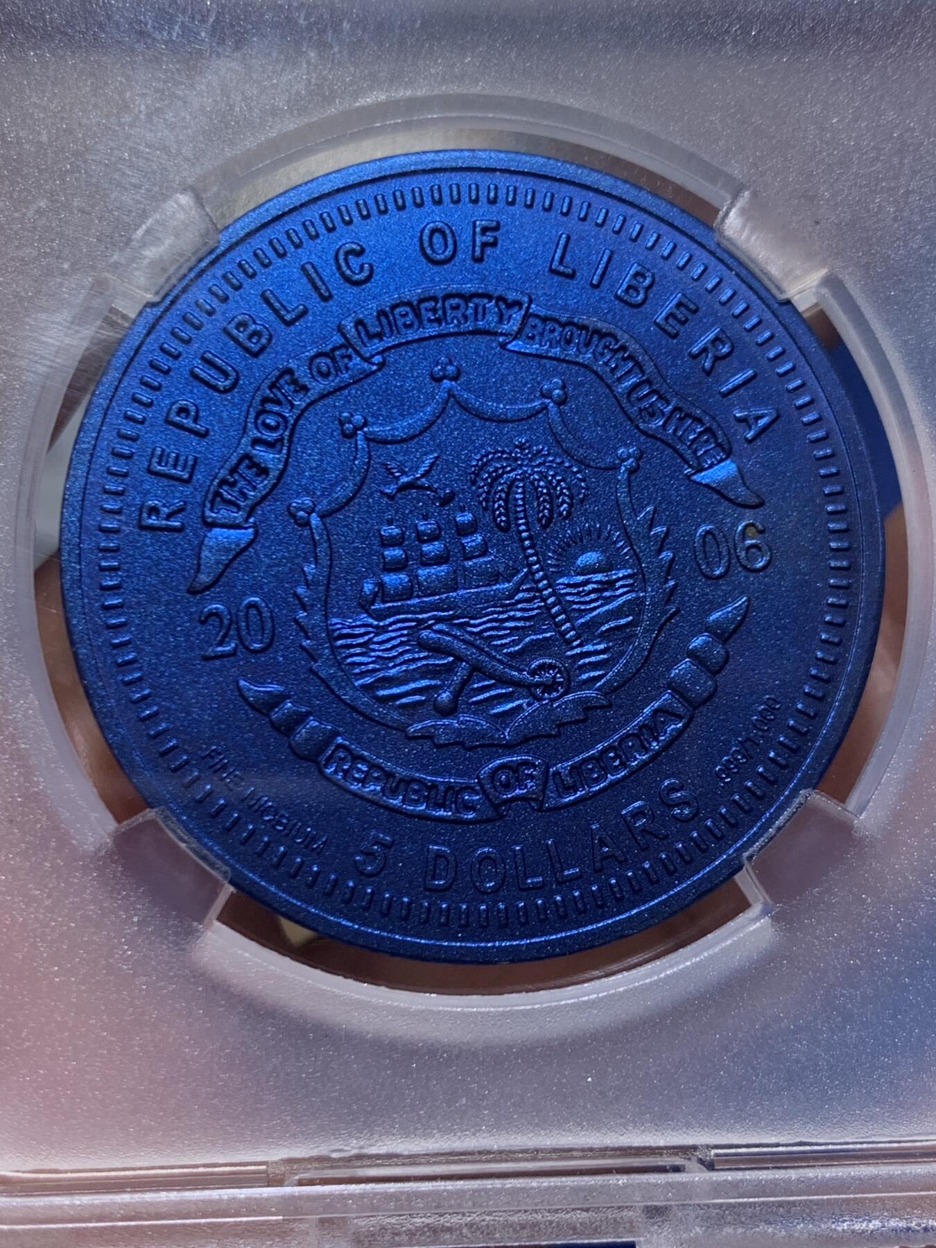 《竞宝斋》第447场 周日，周一，2场连拍 （全场包邮） TQG MS69 利比里亚2006年欧元10周年纪念-斯洛伐克5元蓝铌币 7.78克 发行量：1万