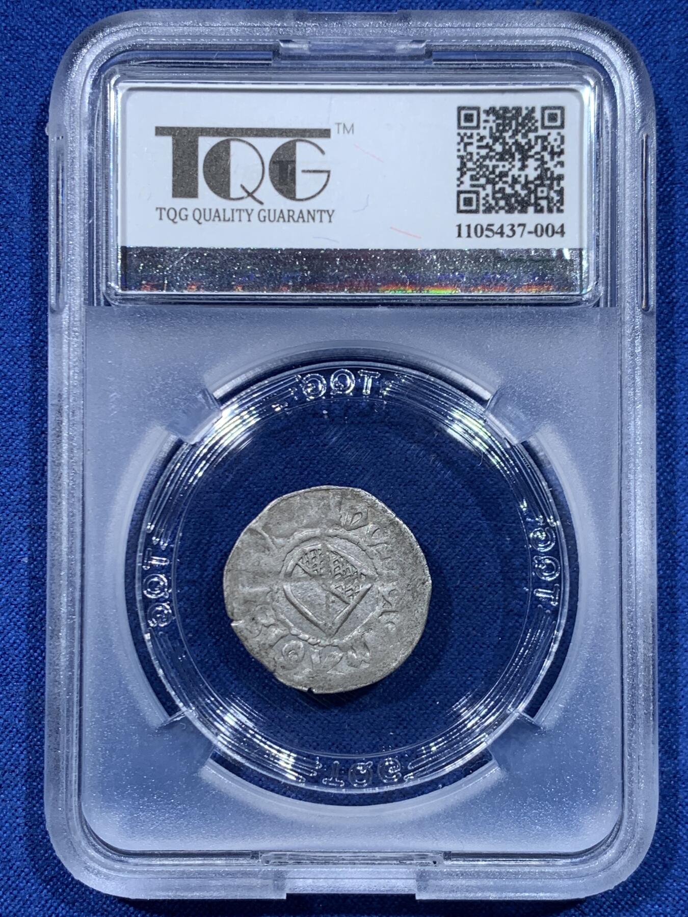 《竞宝斋》第447场 周日，周一，2场连拍 （全场包邮） TQG XF 利沃尼亚骑士团（宝剑骑士团） 1494-1525 1先令 银币 骑士团银币 沃尔特大团长在位时期发行 打制不错 细节较好 少见品种