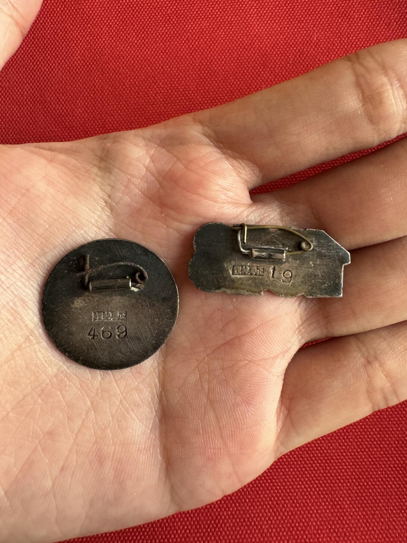 五哥徽章群   14号周日晚上八点4群联拍 银章