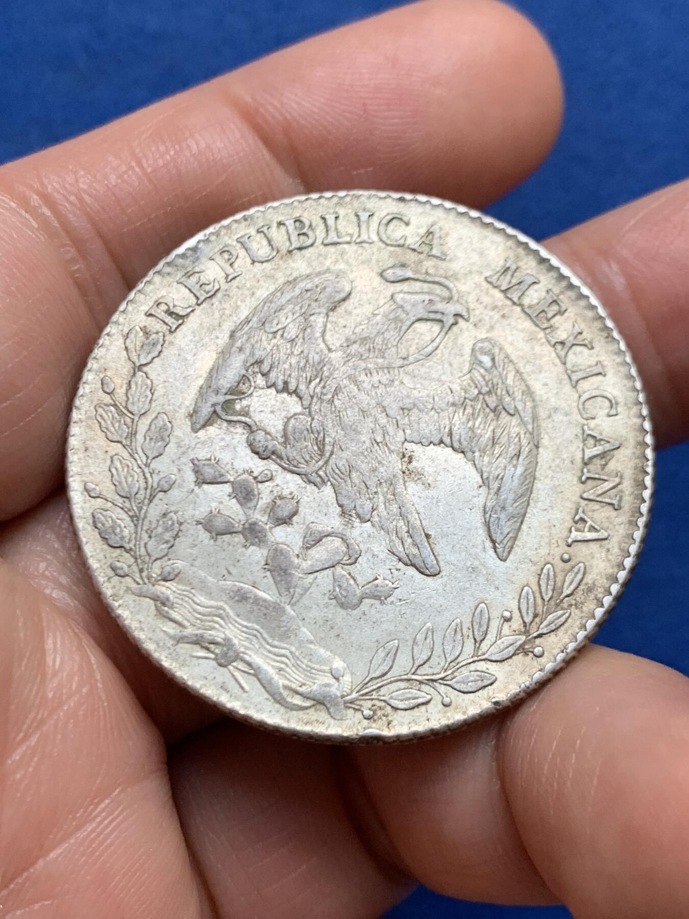 《竞宝斋》第447场 周日，周一，2场连拍 （全场包邮） 墨西哥1892 ZS FZ版 8R鹰洋银币 好品相带光