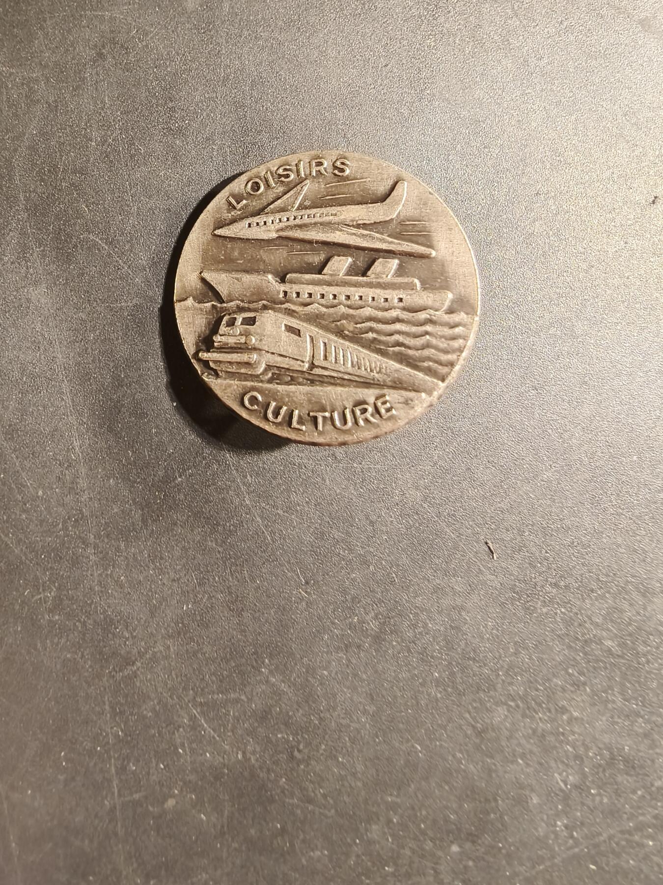 老王徽章第169期 法国铁路运输业工会纪念章