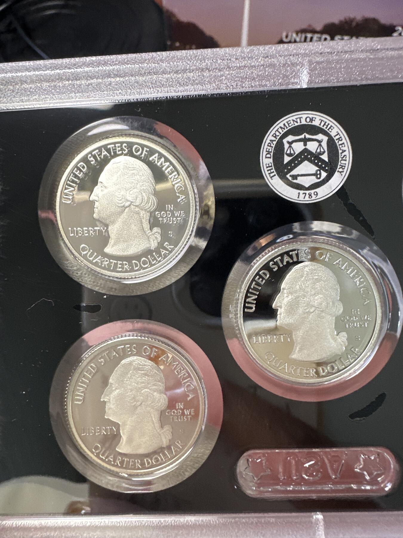 12.25银币、套币、精制币专场