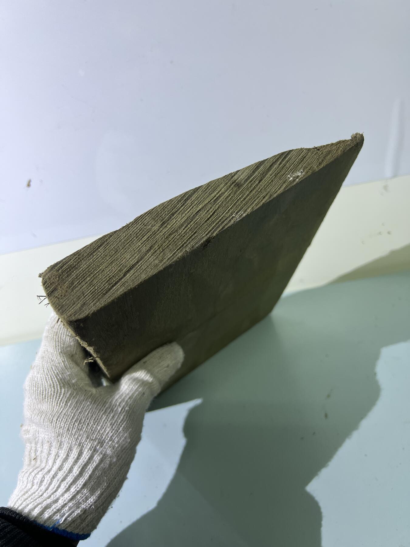 零元拍：B1-4 金丝楠 牌子料  带皮 满金丝 果香满满 尺寸：26/19/3/1CM