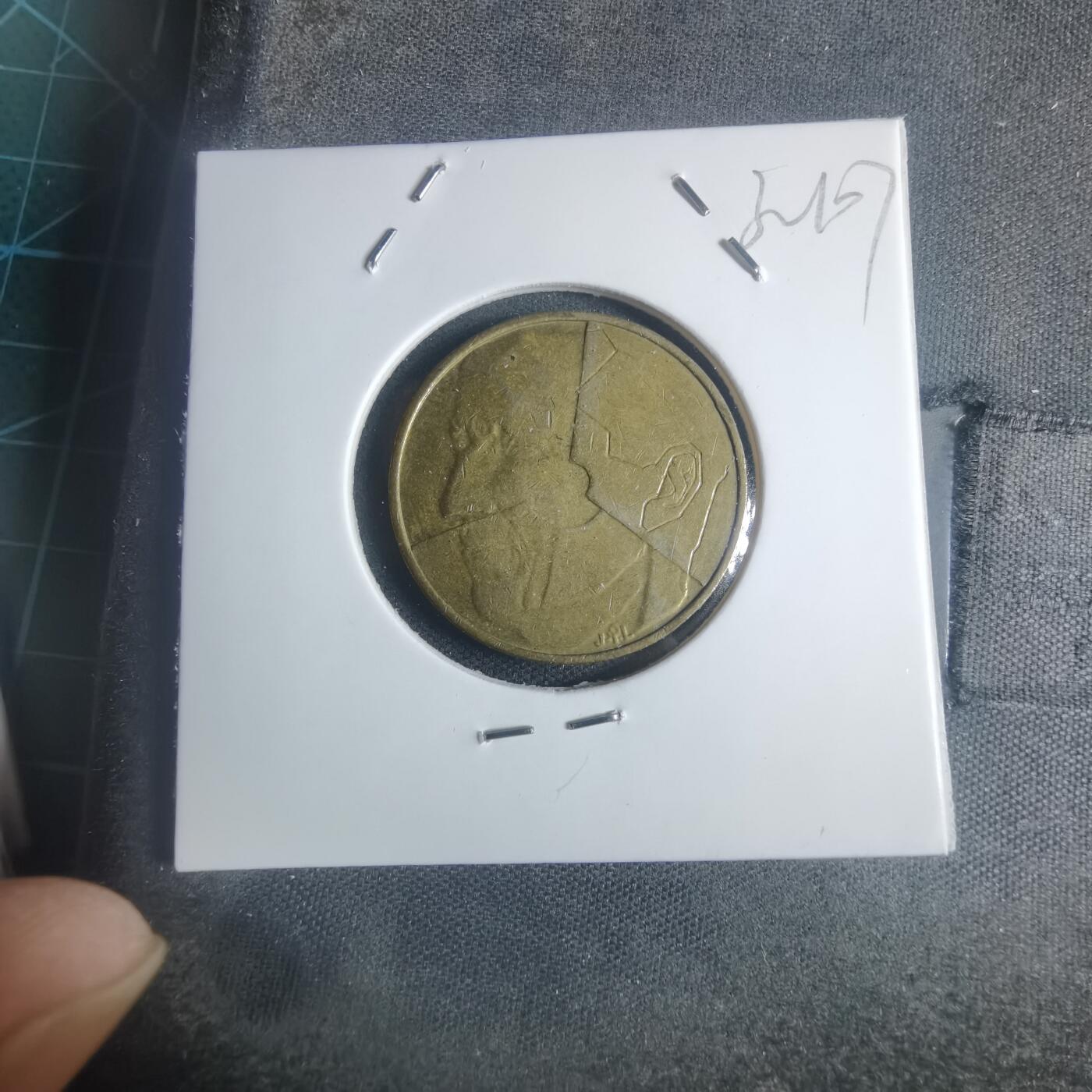 沼泽如烟--第932场 比利时1987年5法郎