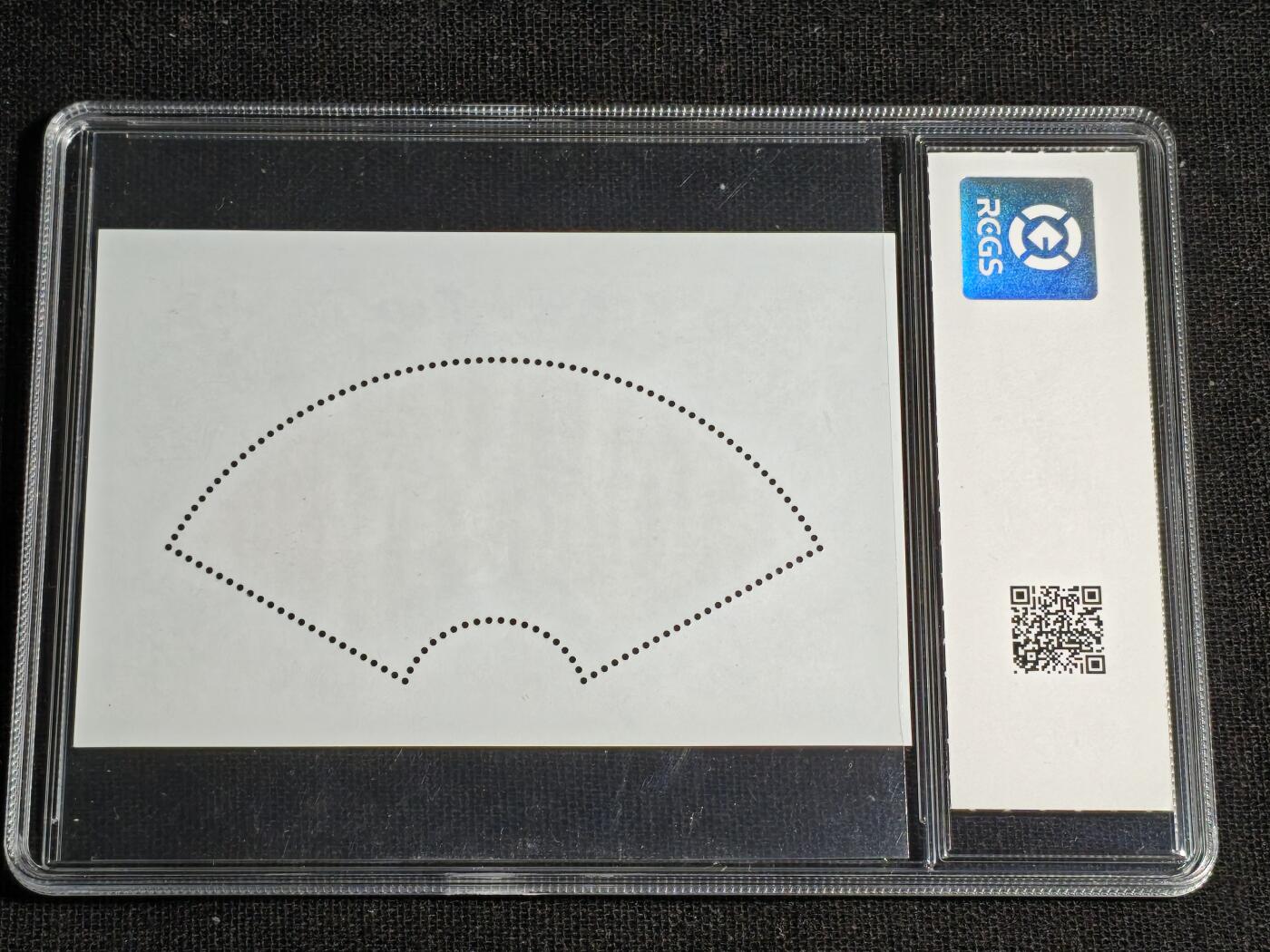 刘世昌艺术品销售中心～虎踞龙蟠*金杨在线联拍群第511期 中国台湾2016年特633M《扇面书画邮票-明.文征明.行草》80元 小型张（中钱国信    95VF 全品    编号：XZ521809485249）1枚。注：小型张中的行草是书写在竹片上的。