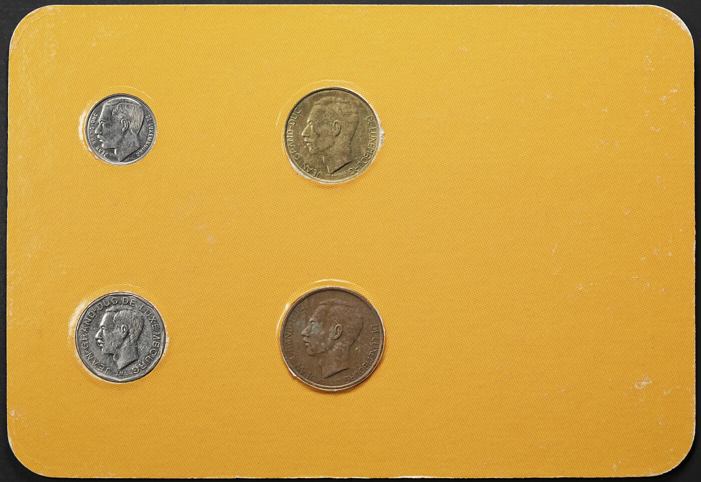 修遠堂世界钱币第九十七期 欧洲套币6套 其中法国缺1枚