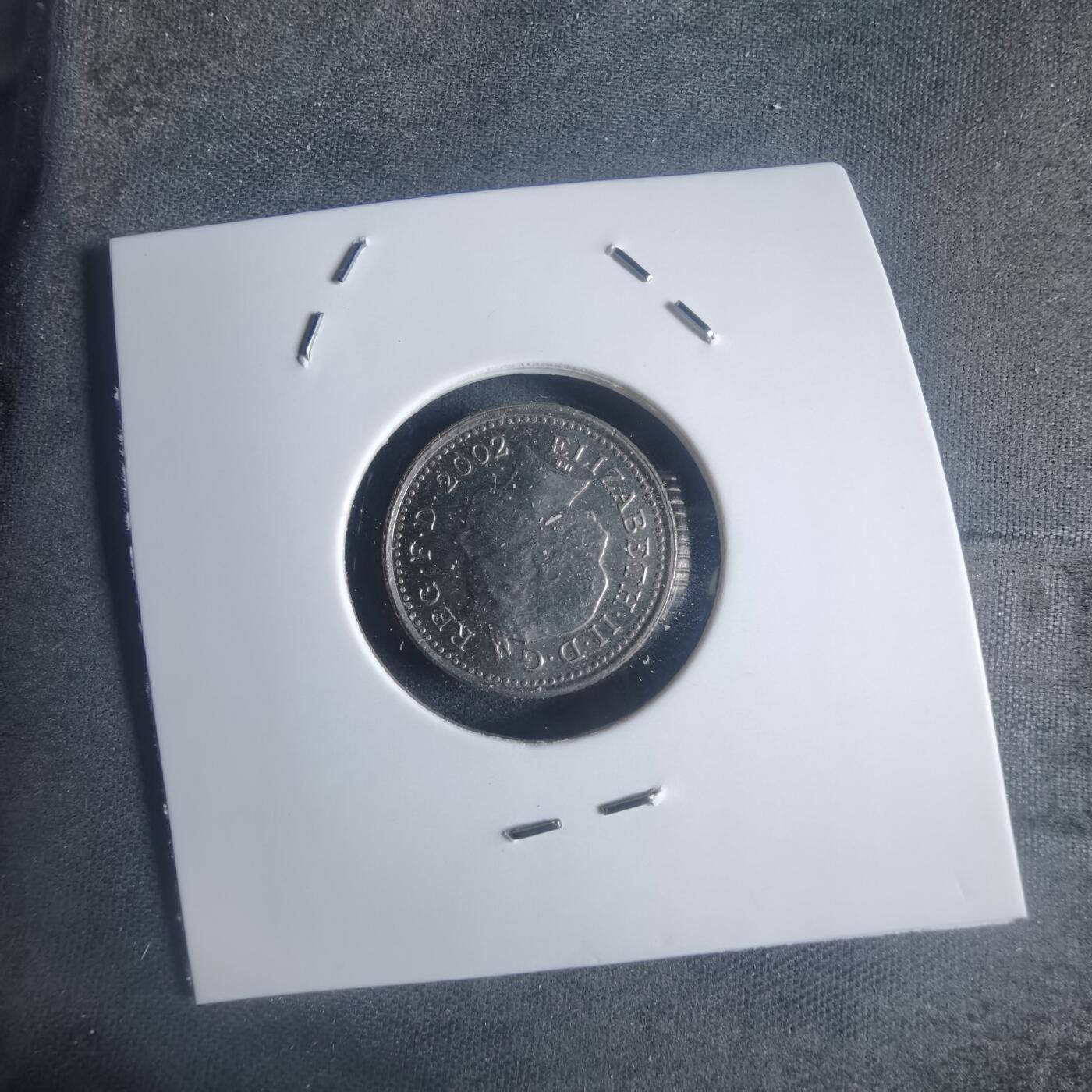 沼泽如烟--第932场 英国2002年5便士