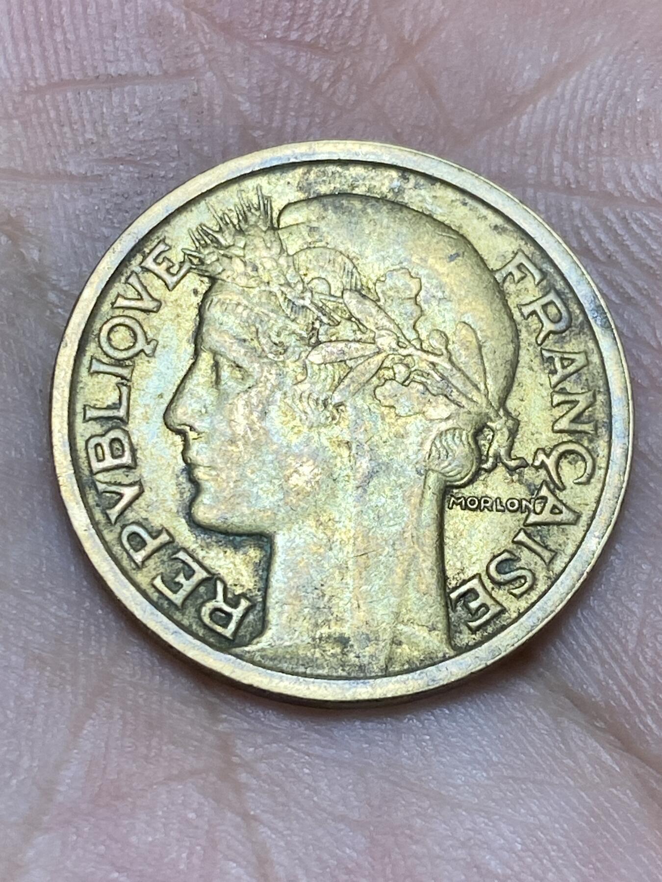 2025年第一百三十六场(总第一百六十二场）外国好品纸夹散币场(免佣金)