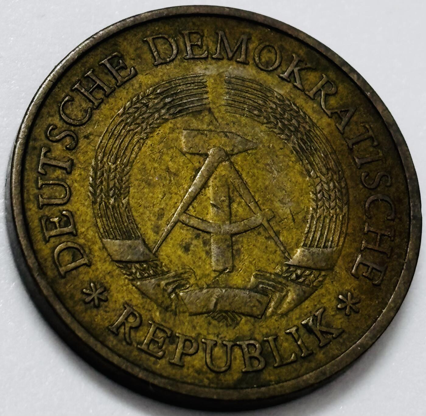 文馨钱币收藏第 285 场，【 长期接收代拍品】银币，评级币，散币场