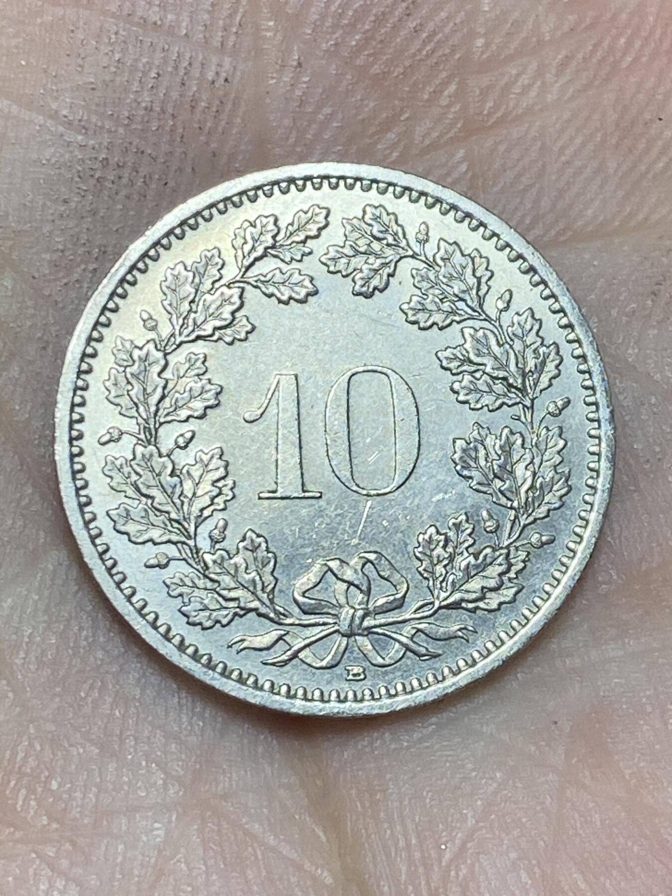 2025年第一百三十六场(总第一百六十二场）外国好品纸夹散币场(免佣金)