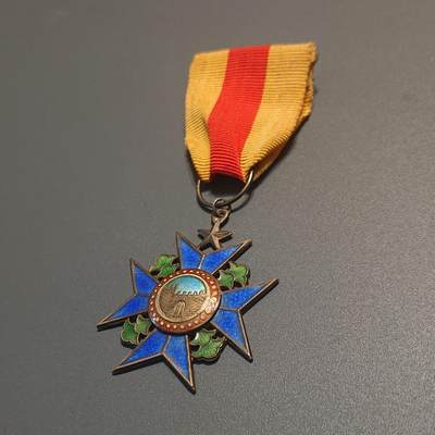 【第叁場】近代勋奖章徽章服饰杂项专场 - 抗战荣光—民国干城奖章