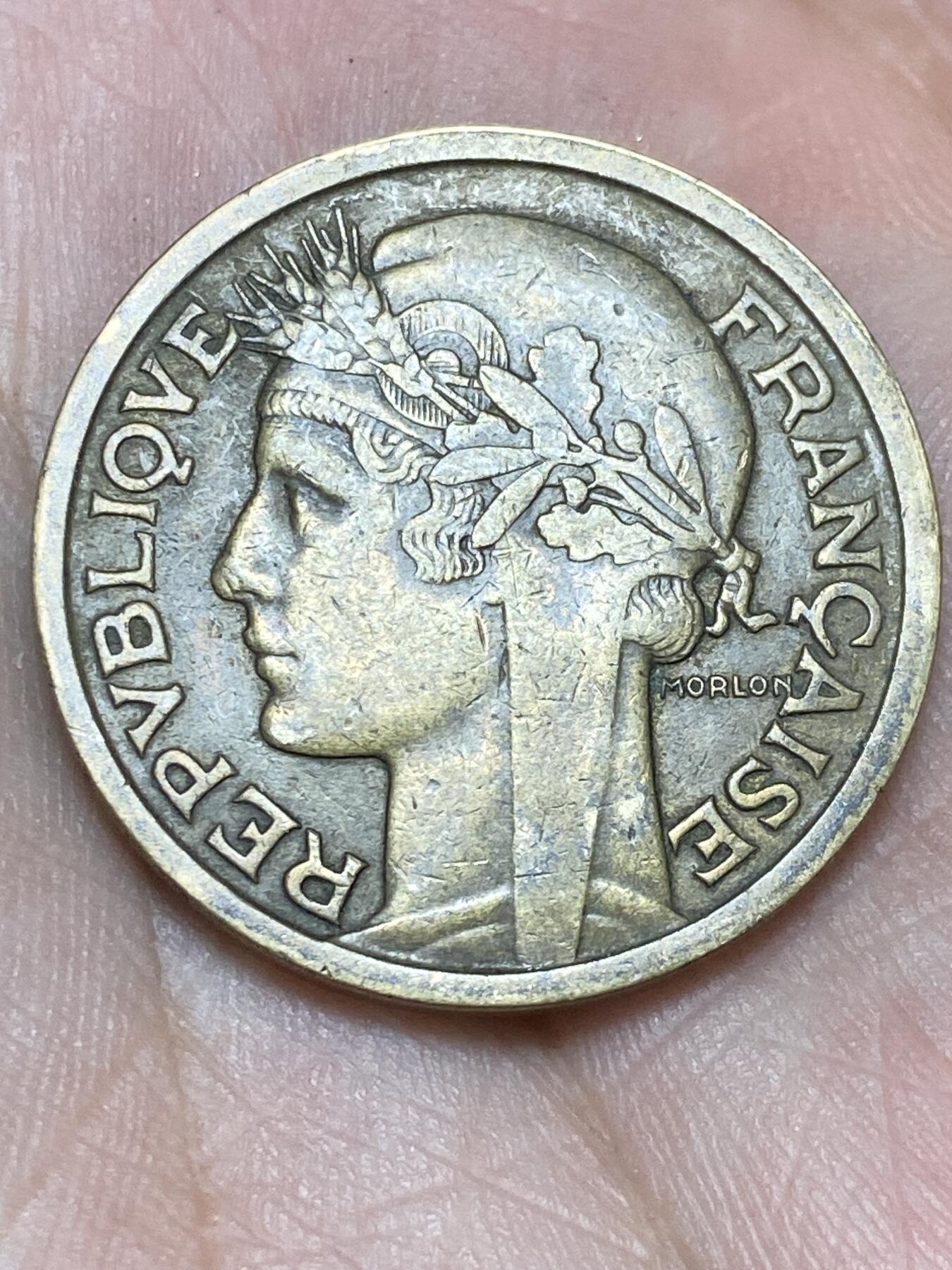 2025年第一百三十六场(总第一百六十二场）外国好品纸夹散币场(免佣金)