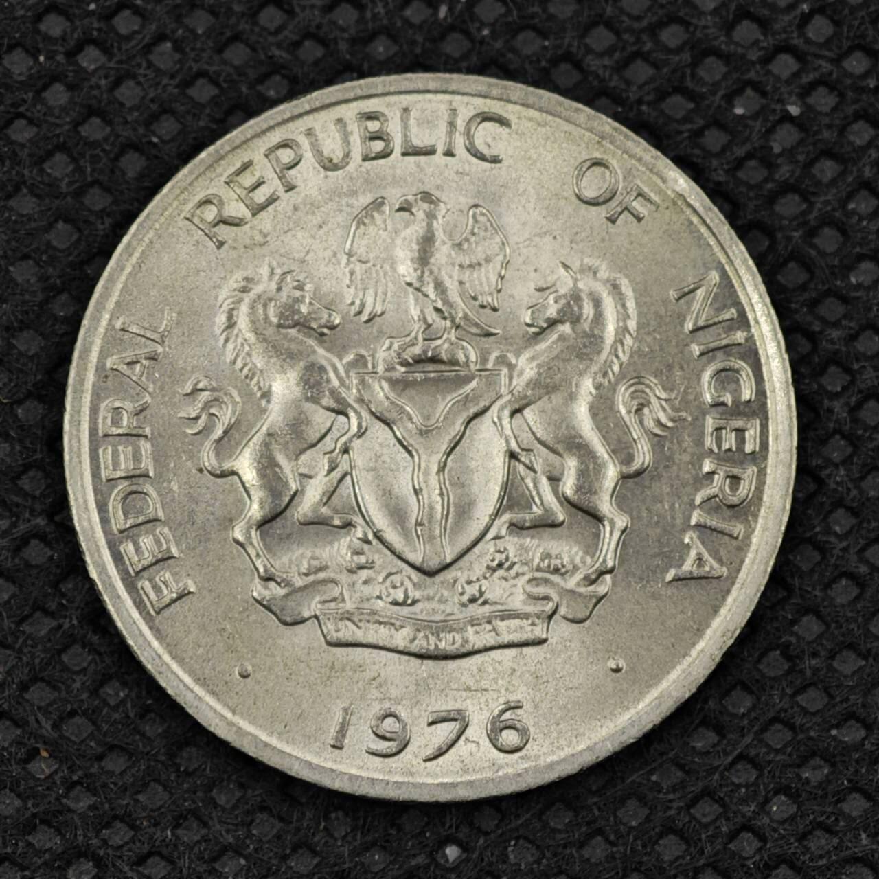 【淘币小摊】限时拍第八百三十二拍  散币场  满百包邮可预留两周  周一统一发货   尼日利亚1976年10考包镍币