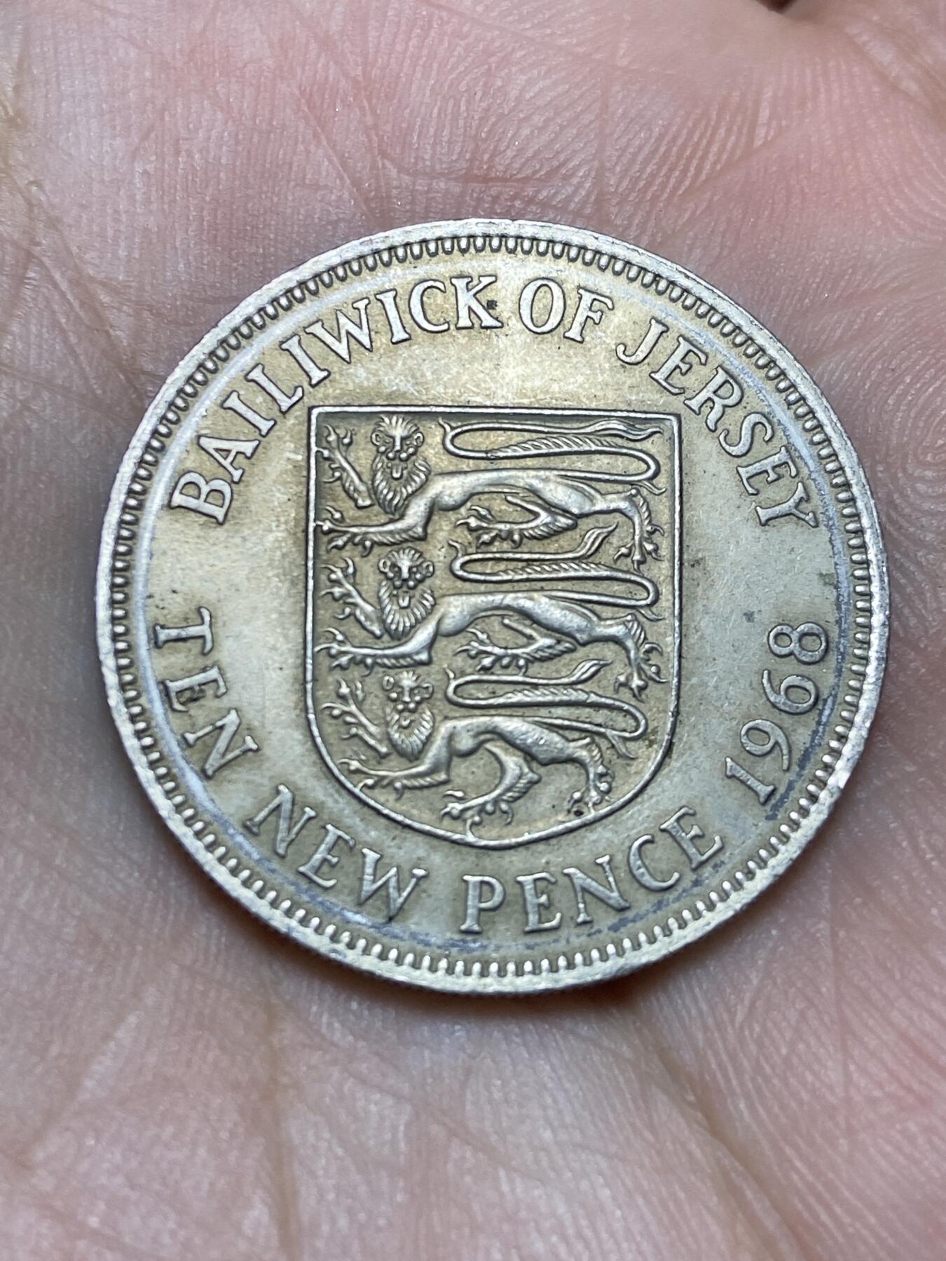 2025年第一百三十六场(总第一百六十二场）外国好品纸夹散币场(免佣金)