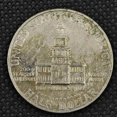 【淘币小摊】限时拍第八百三十二拍  散币场  满百包邮可预留两周  周一统一发货  -  美国1976年建国200周年半美元纪念币