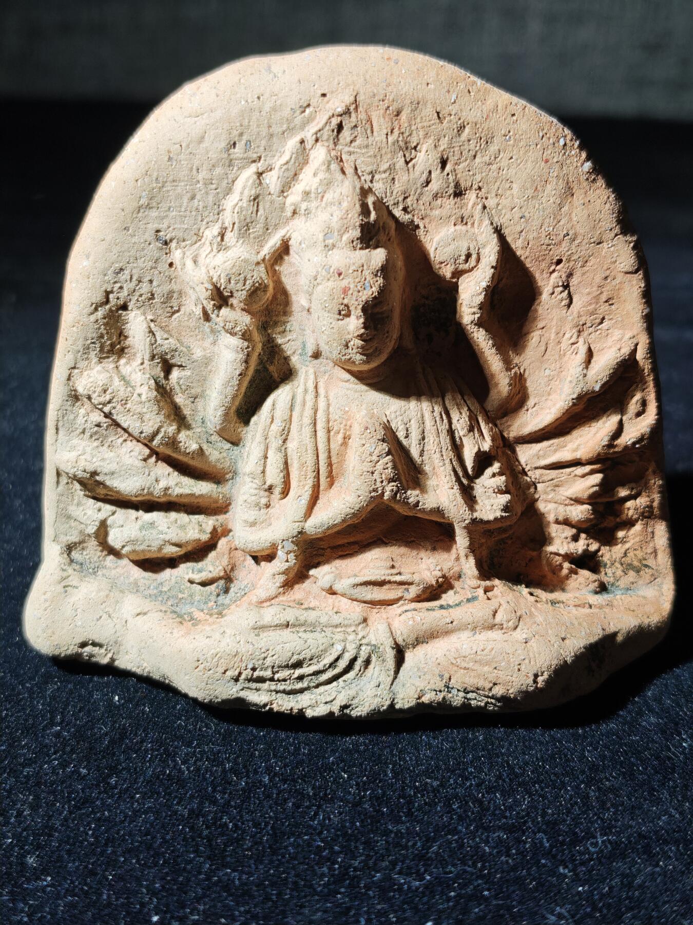 94期回流戒指饰品杂件纪念章丝路钱币专场 陶器