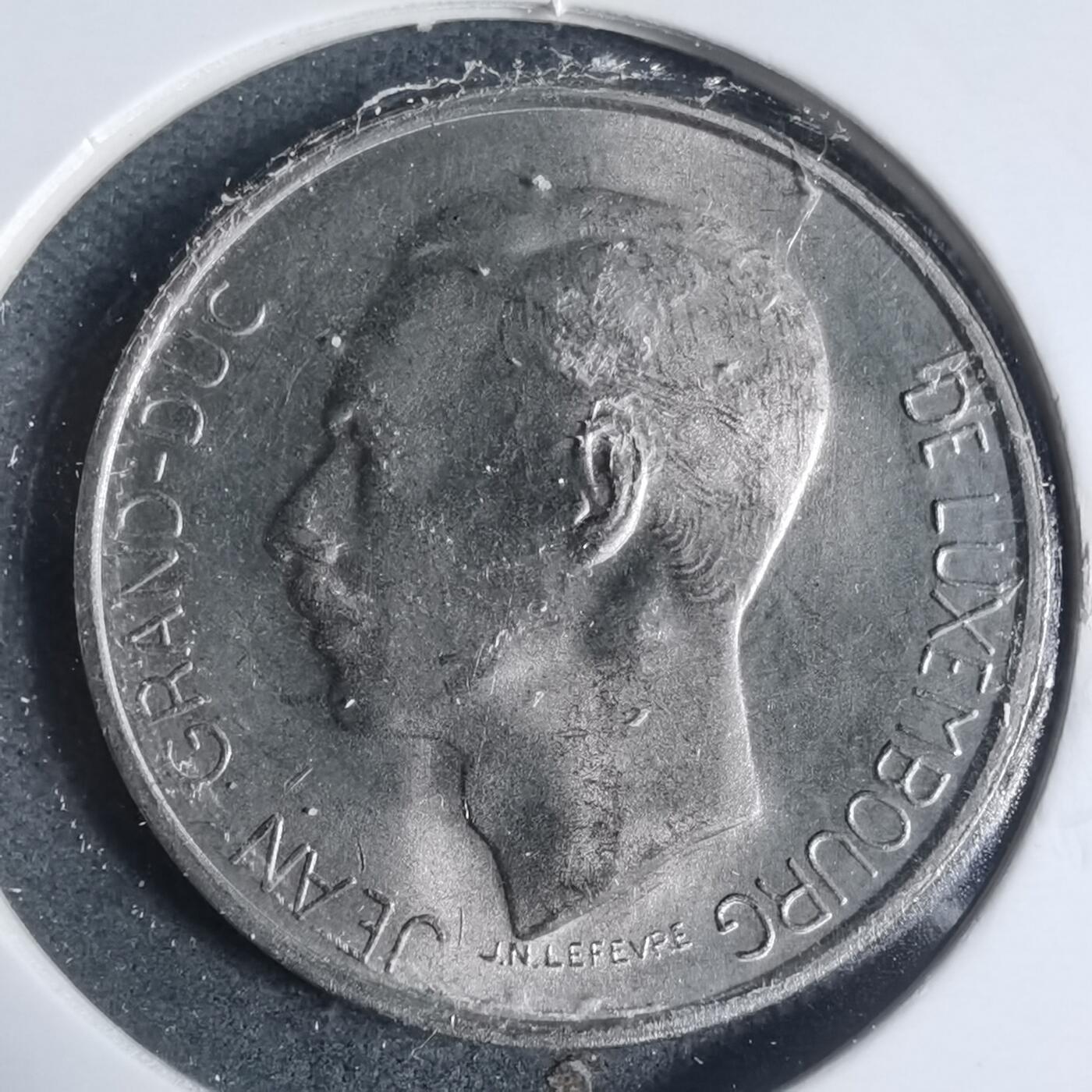 沼泽如烟--第933场 卢森堡1971年5法郎