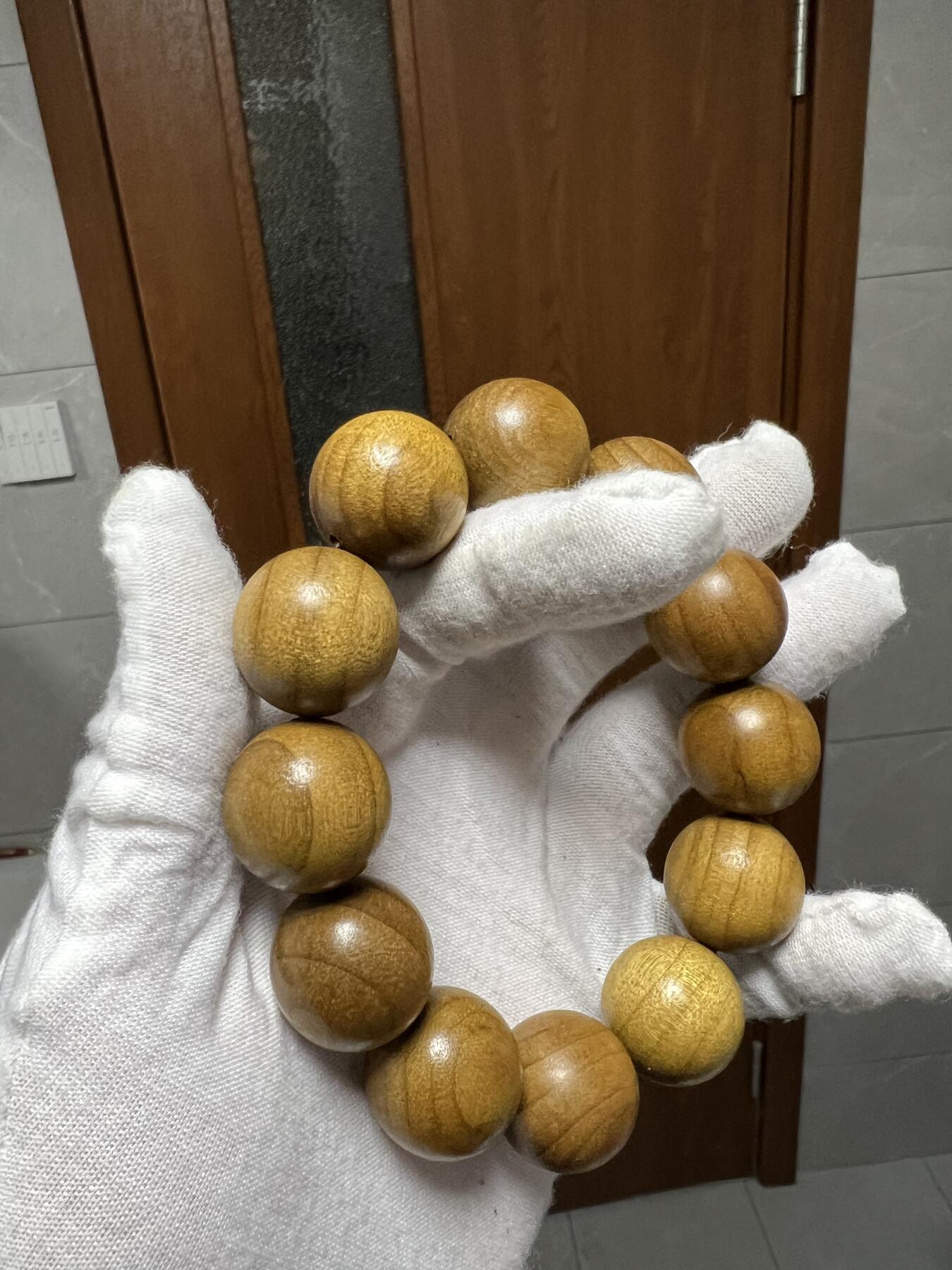 零元拍：W1-4 金丝楠圆珠珠手串，20MM 金丝满满，满荧光，满手留香