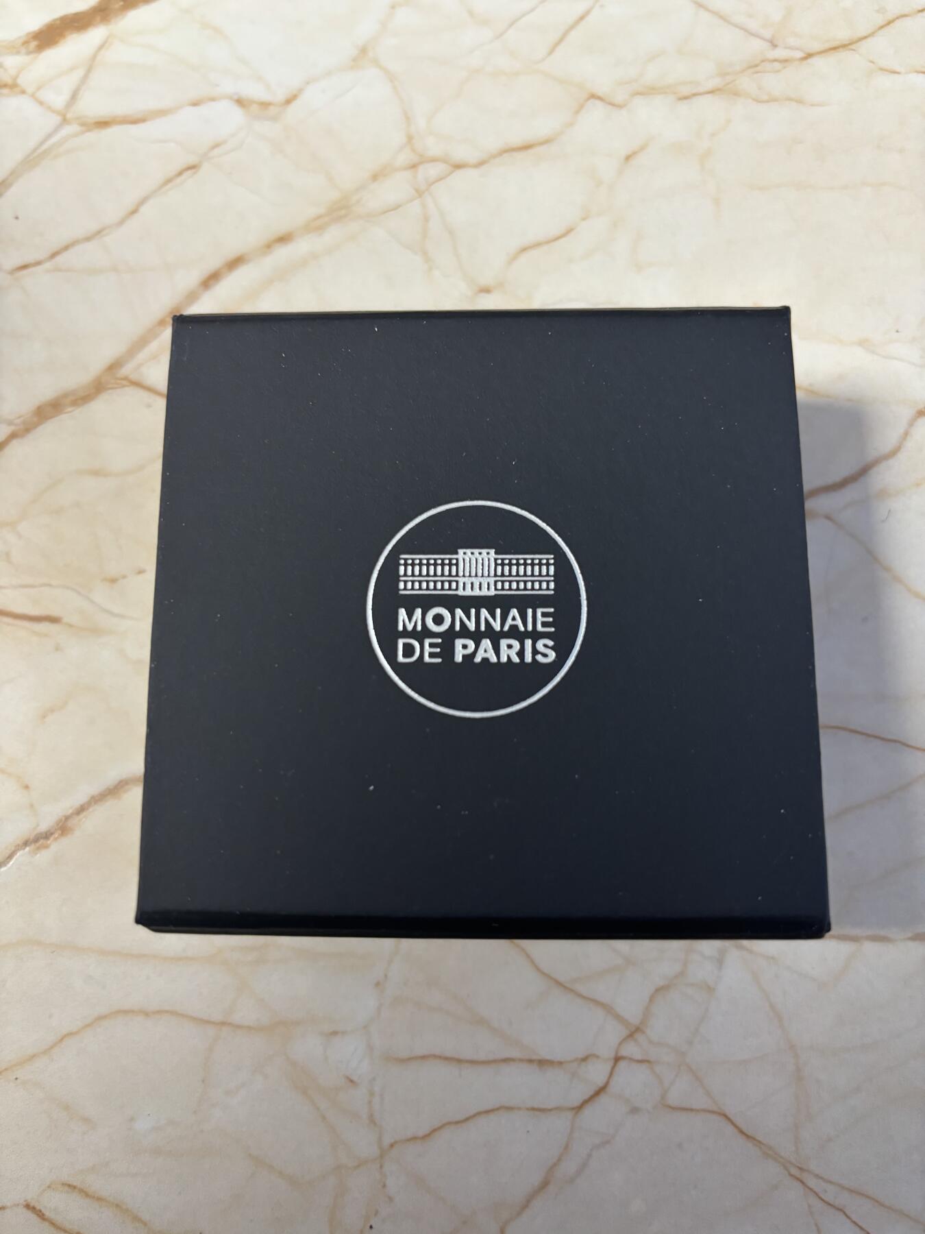 第186期拍卖 法国2025年儒勒凡尔纳120周年海底两万里10欧纪念银币，999银，22.2克，发行2500枚