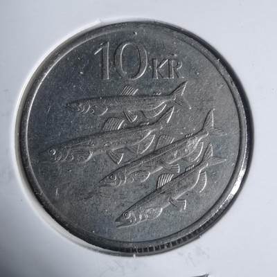 沼泽如烟--第933场 - 冰岛1984年10克朗
