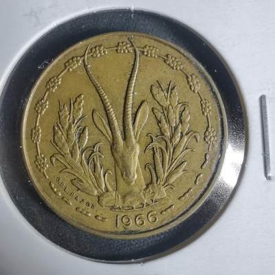 沼泽如烟--第933场 - 西非1966年10法郎