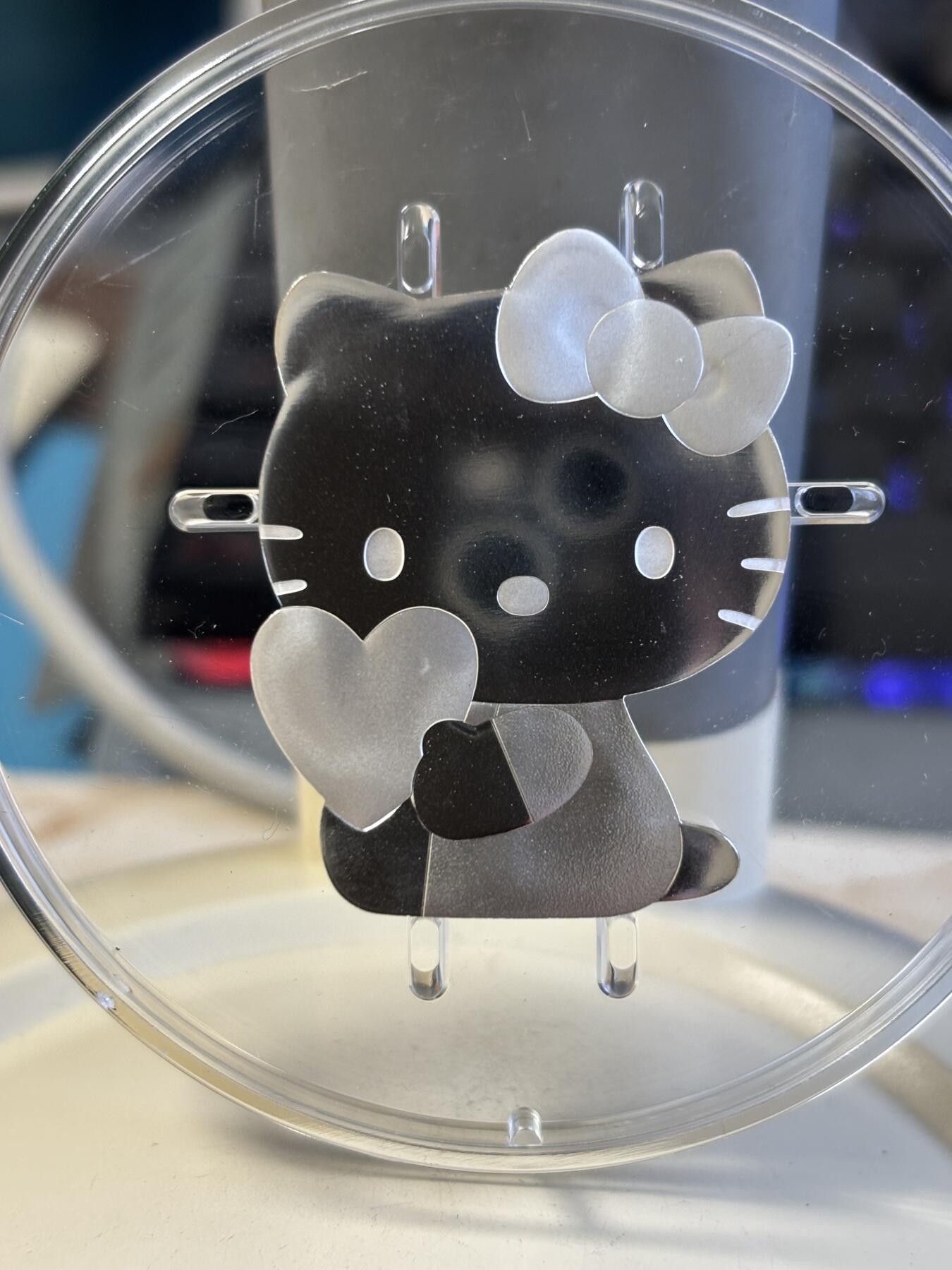 第186期拍卖 法国2024年Hello Kitty50周年纪念银币，999银，22.2克