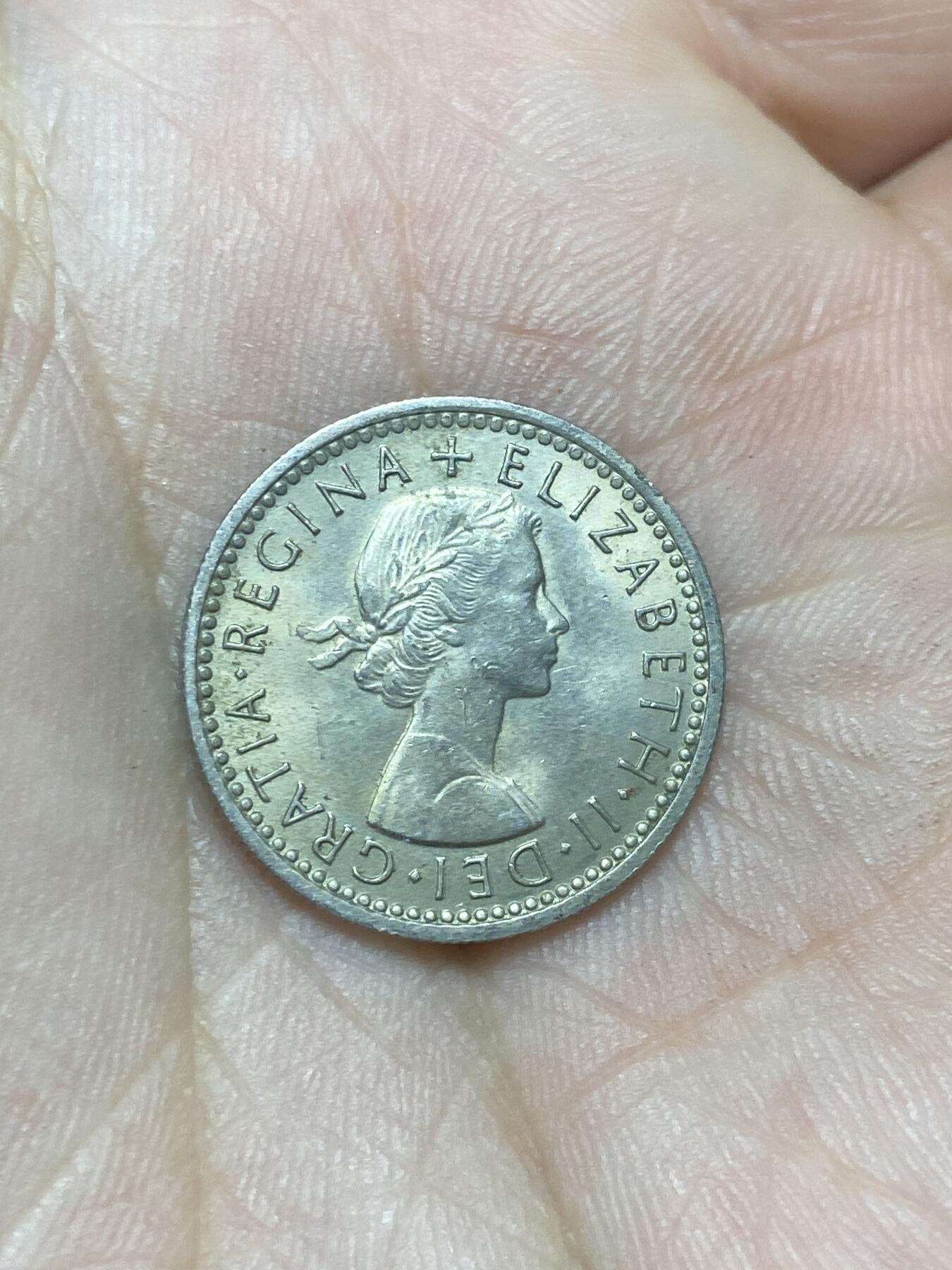 2025年第一百三十六场(总第一百六十二场）外国好品纸夹散币场(免佣金)